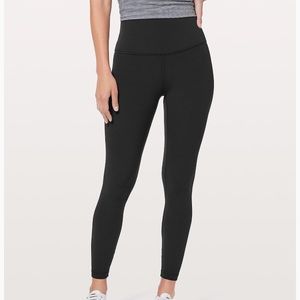 Super comfortable Lululemon align leggings!!